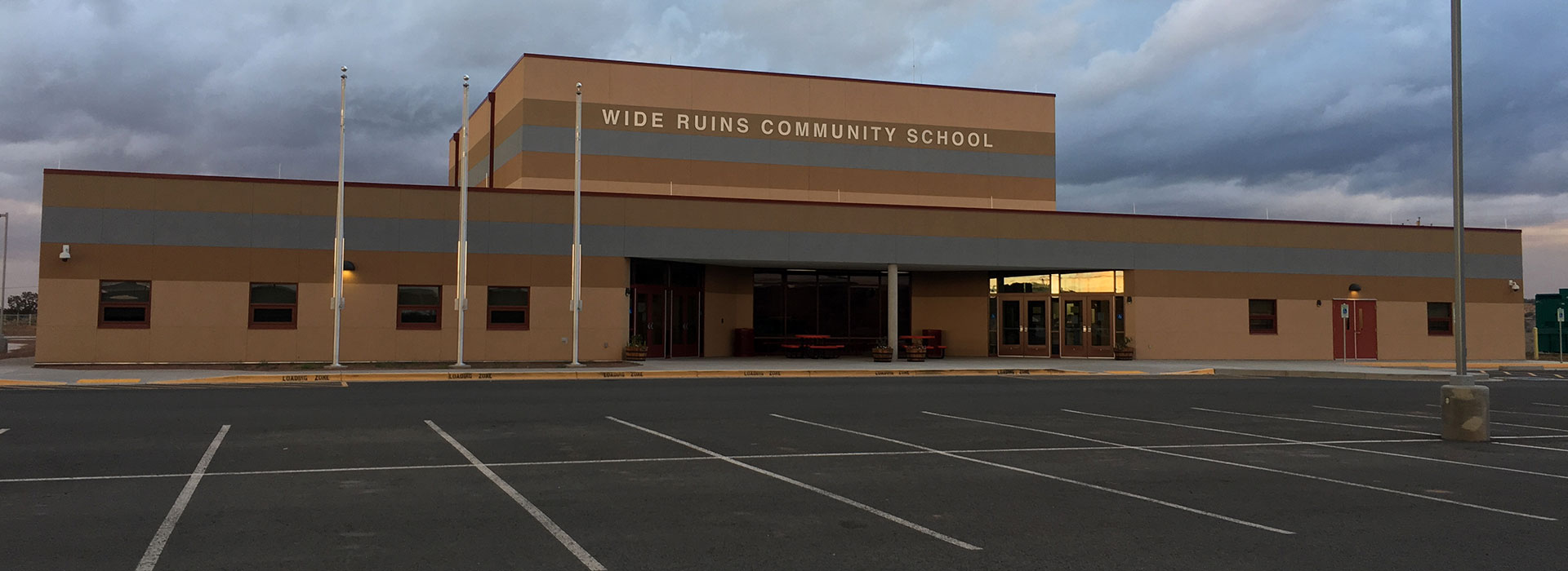 Wide Ruins Community School